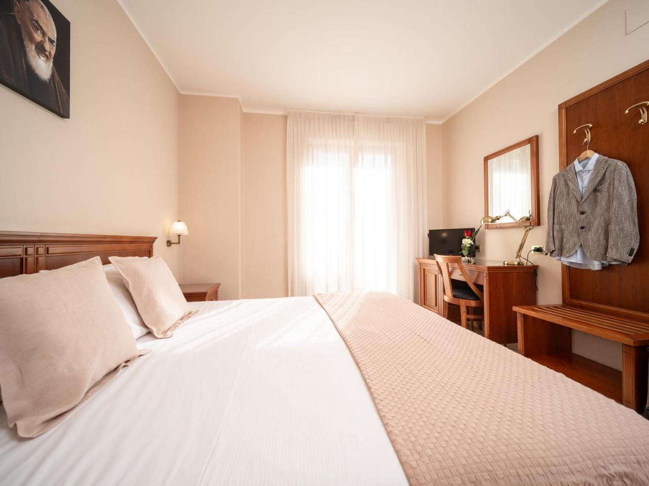 סן ג'יואבאני רוטונדו Hotel San Pio מראה חיצוני תמונה