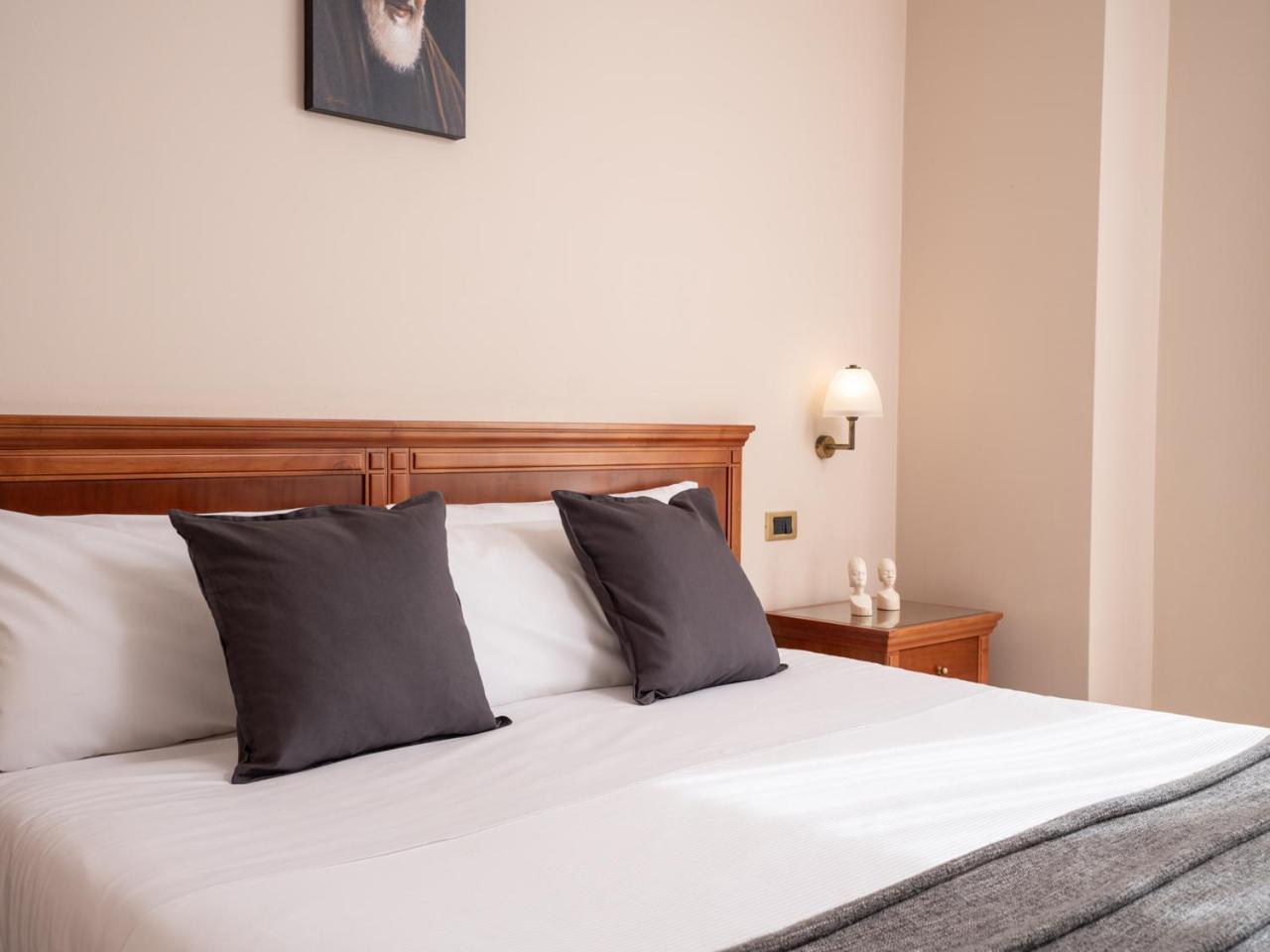 סן ג'יואבאני רוטונדו Hotel San Pio מראה חיצוני תמונה