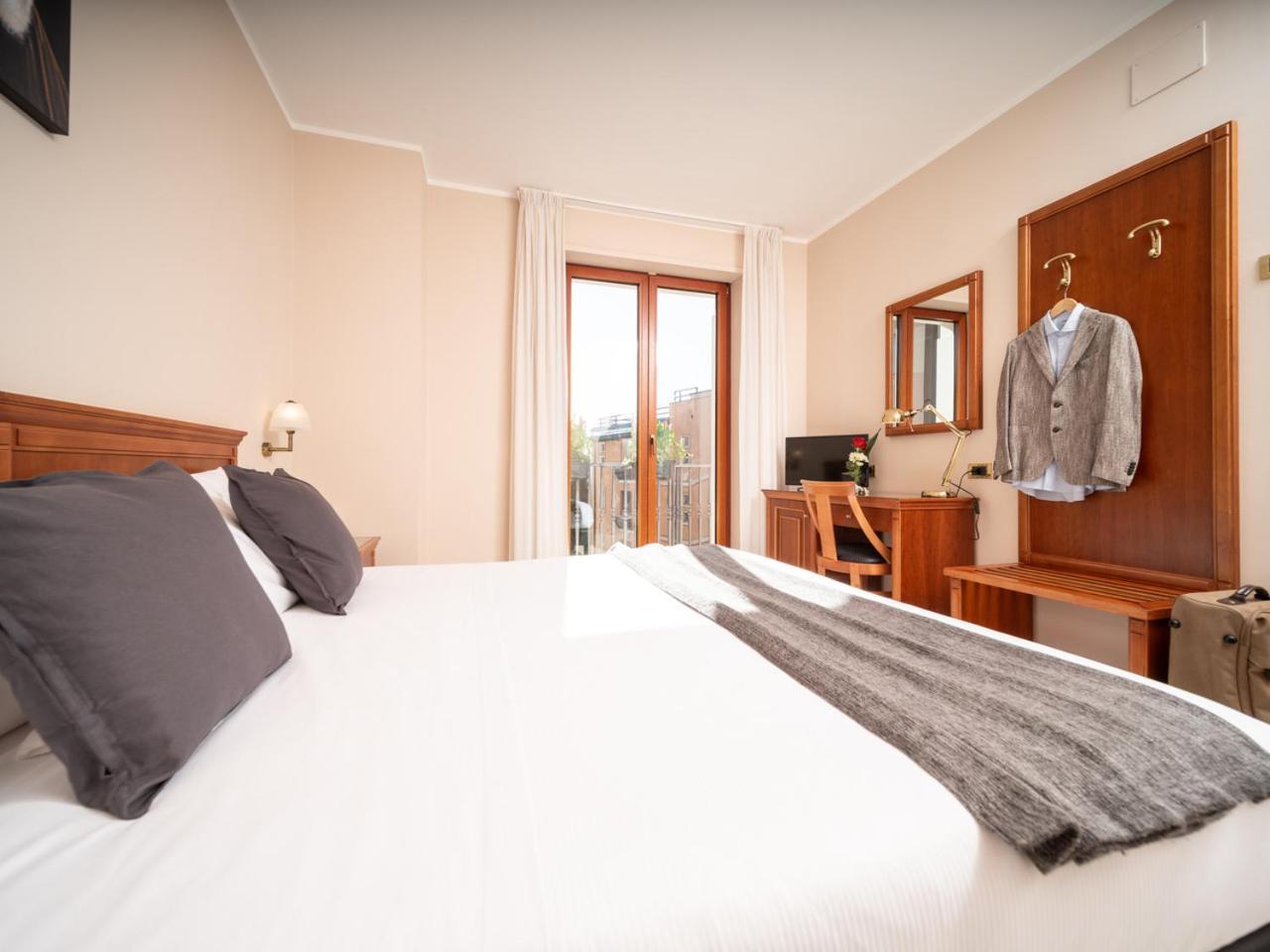 סן ג'יואבאני רוטונדו Hotel San Pio מראה חיצוני תמונה