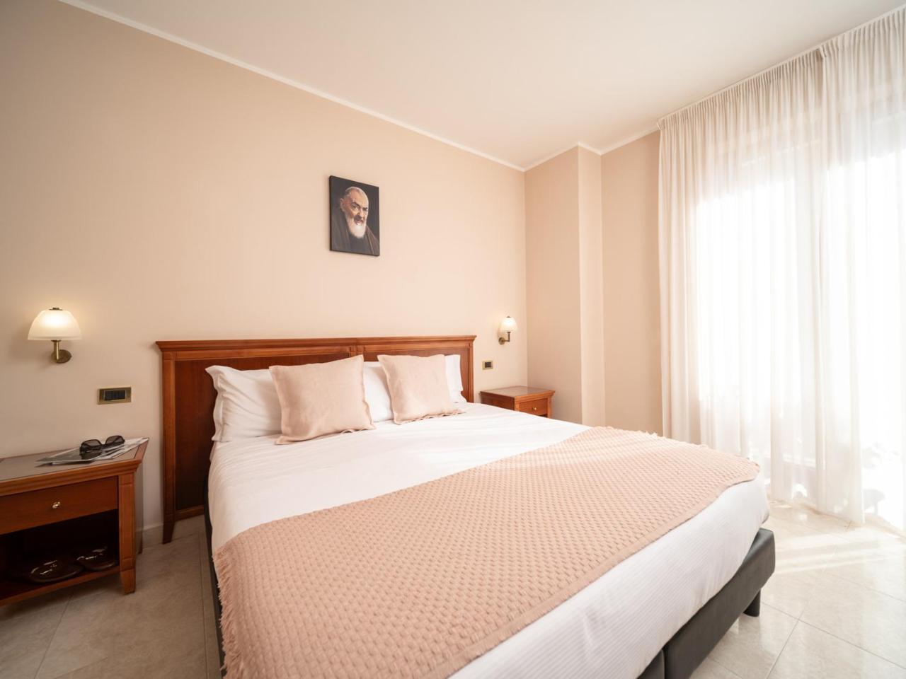 סן ג'יואבאני רוטונדו Hotel San Pio מראה חיצוני תמונה